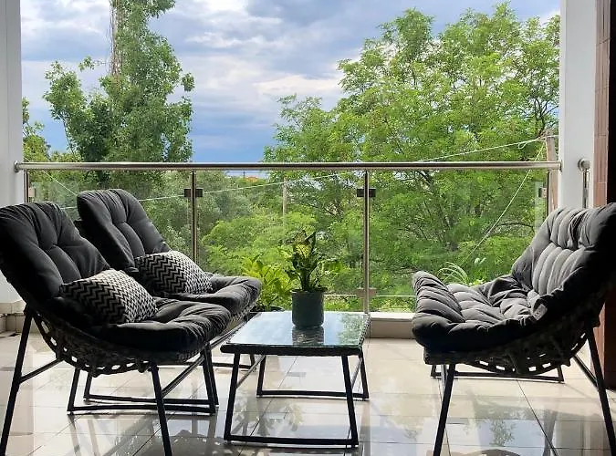 Sunset Albatross Villa *