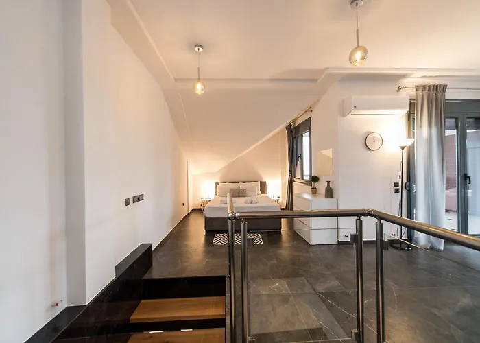 Sunset Albatross Villa