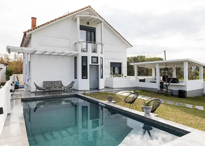 Sunset Albatross Villa *