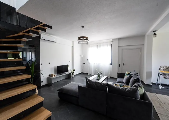 Sunset Albatross Villa *