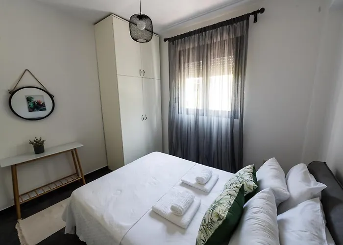 Sunset Albatross Villa *