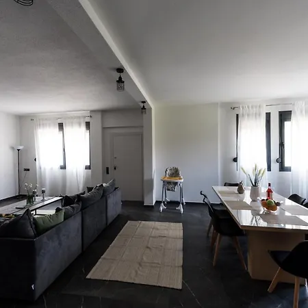 Sunset Albatross Νέα Ποτίδαια