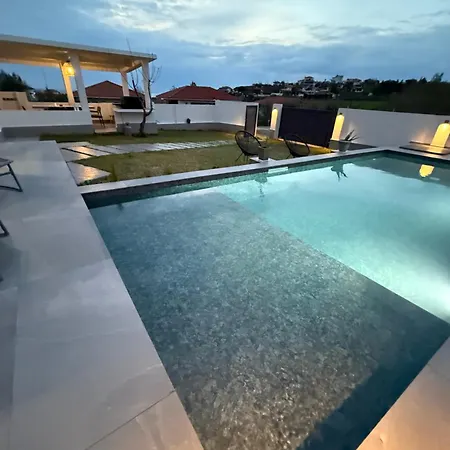 Sunset Albatross Νέα Ποτίδαια