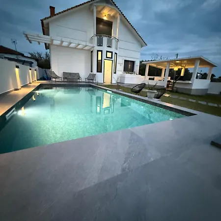 Sunset Albatross Νέα Ποτίδαια