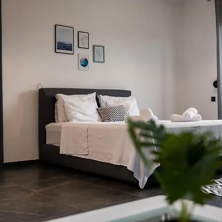 Sunset Albatross * Νέα Ποτίδαια